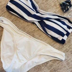 New Women's 2 Piece Bathing Suit  -  Size Medium  Color - Navy/White.
